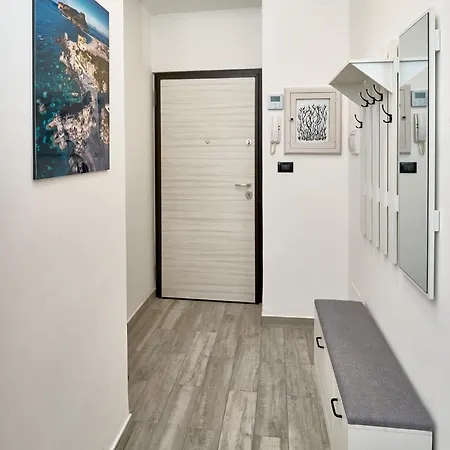 La Maison פראייה א מארה