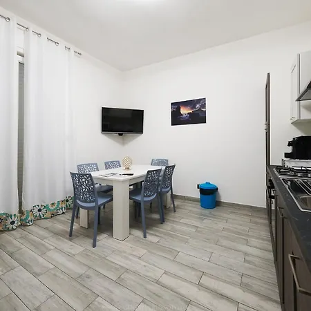 La Maison Apartament Praia a Mare